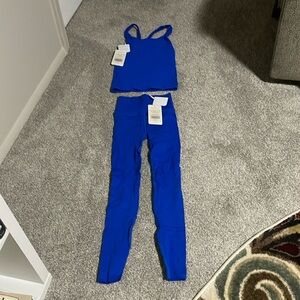 Fabletics workout set. Size small. Never worn with tags.